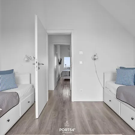 But Meere * 奥尔本尼兹