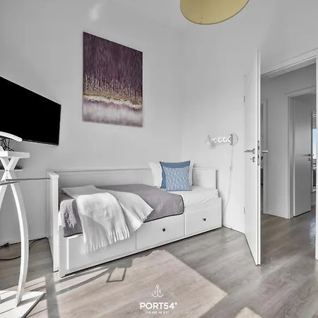 But Meere * 奥尔本尼兹